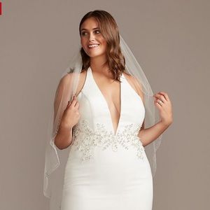 David’s bridal Galina Signature Wedding Dress